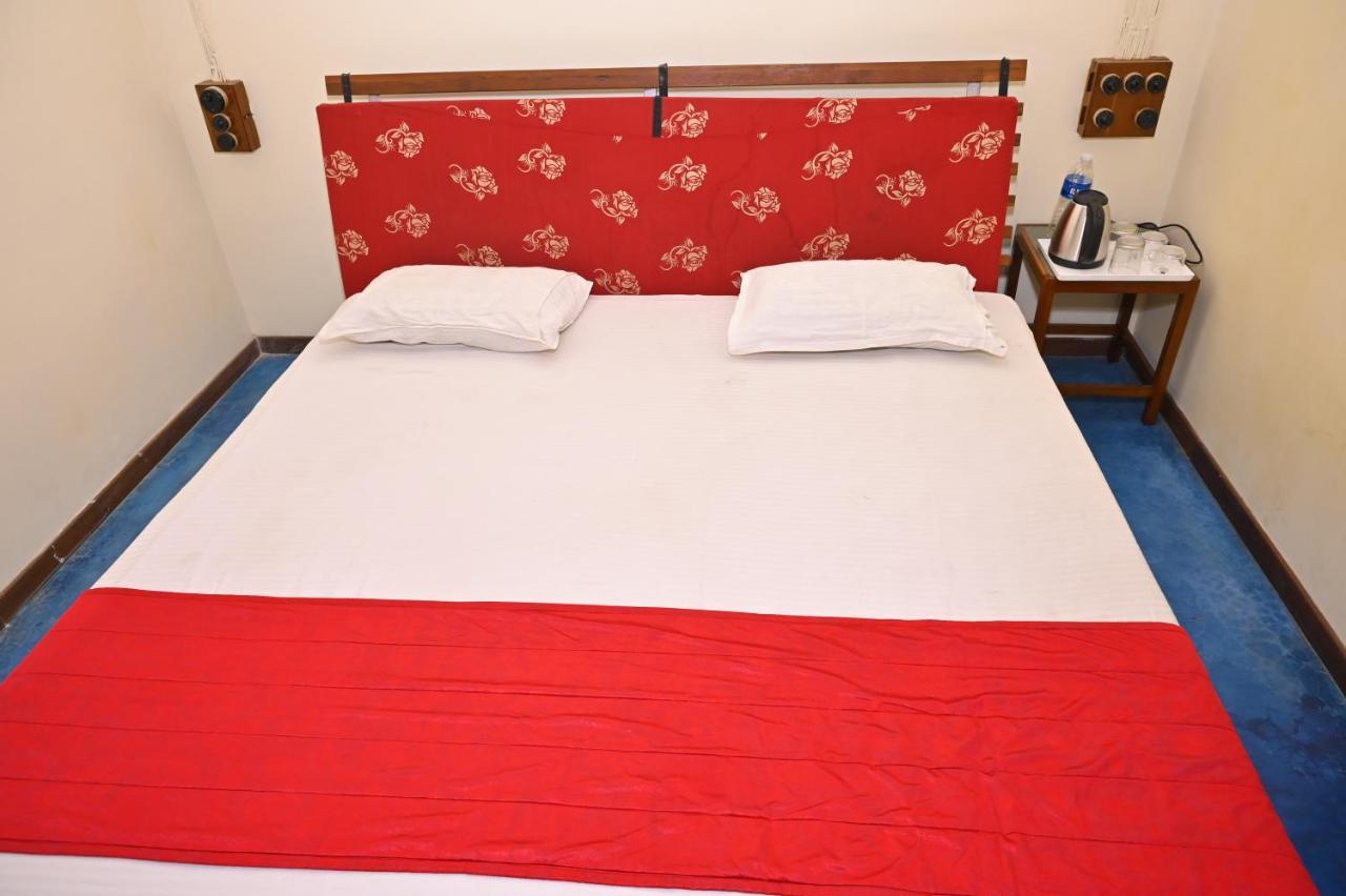 Les Boganveillea Heritage Guest House 黎明之村 外观 照片
